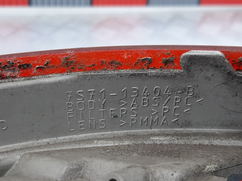 Фонарь задний правый FORD Mondeo IV 2007-2015