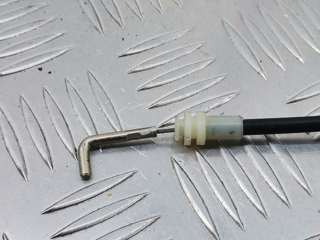 Замок двери передней правой KIA Sorento 2002-2009