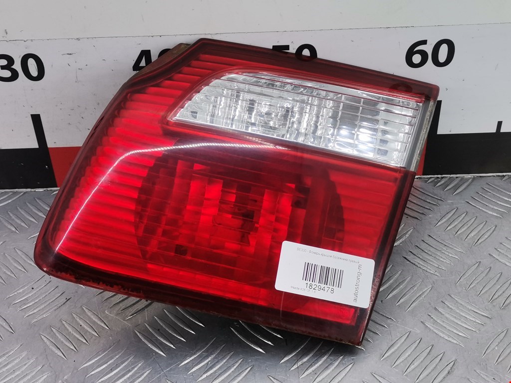 Фонарь задний внутренний правый MAZDA 626 GF 1997-2003