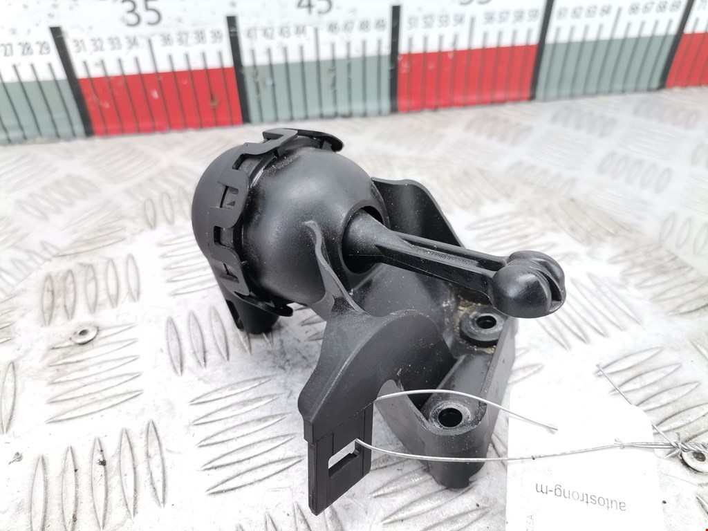 Механизм изменения длинны впускного коллектора OPEL Corsa D 2006-2014