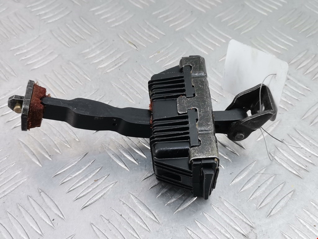 Ограничитель открывания двери BMW X5 E53 1999-2006