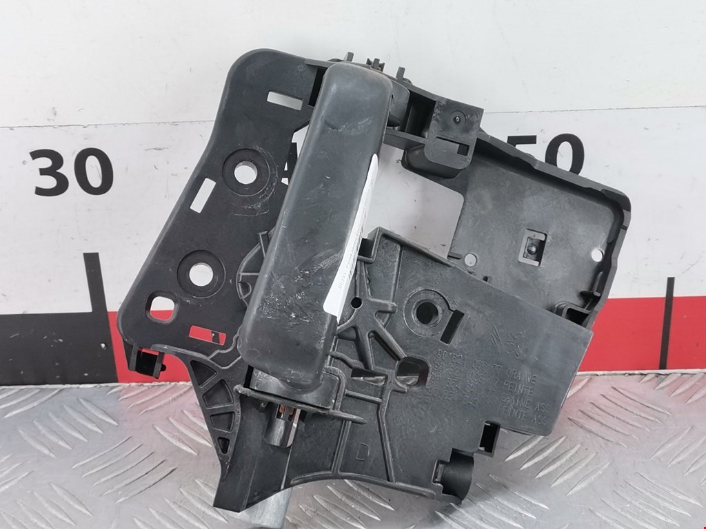 Ручка дверная задняя внутренняя правая CITROEN Berlingo 2008-н.в.