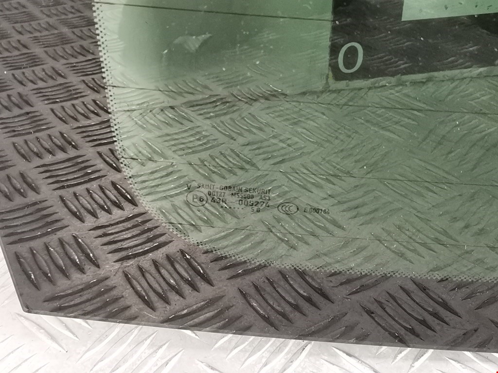 Стекло заднее PORSCHE Cayenne 955/957 2002-2010