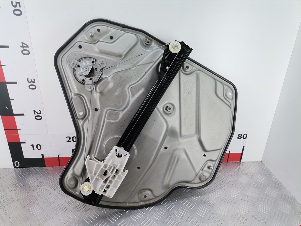 Стеклоподъемник задний левый SKODA Octavia A5 1Z- 2004-2013