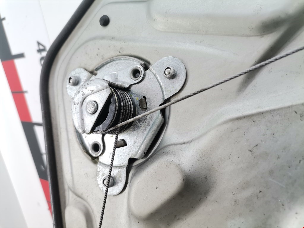 Стеклоподъемник задний левый SKODA Octavia A5 1Z- 2004-2013