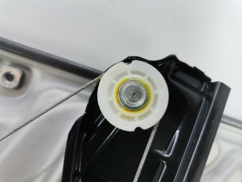 Стеклоподъемник задний левый SKODA Octavia A5 1Z- 2004-2013