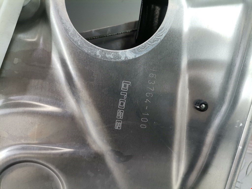 Стеклоподъемник задний левый MERCEDES-BENZ C-Class C-klasse W204 2007-2015