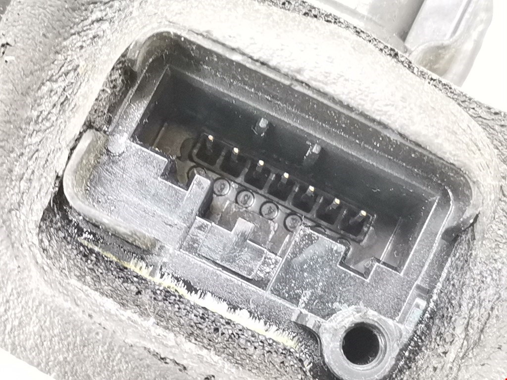 Замок двери задней левой SKODA Rapid 2012-2020