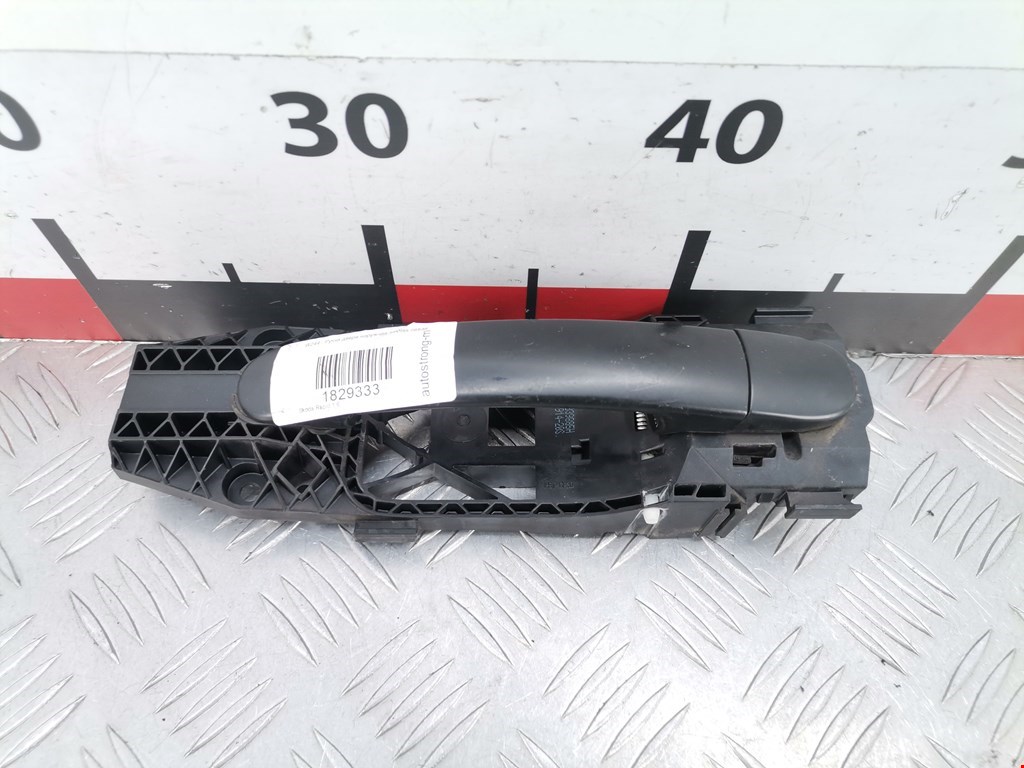 Ручка двери задней наружная левая SKODA Rapid 2012-2020