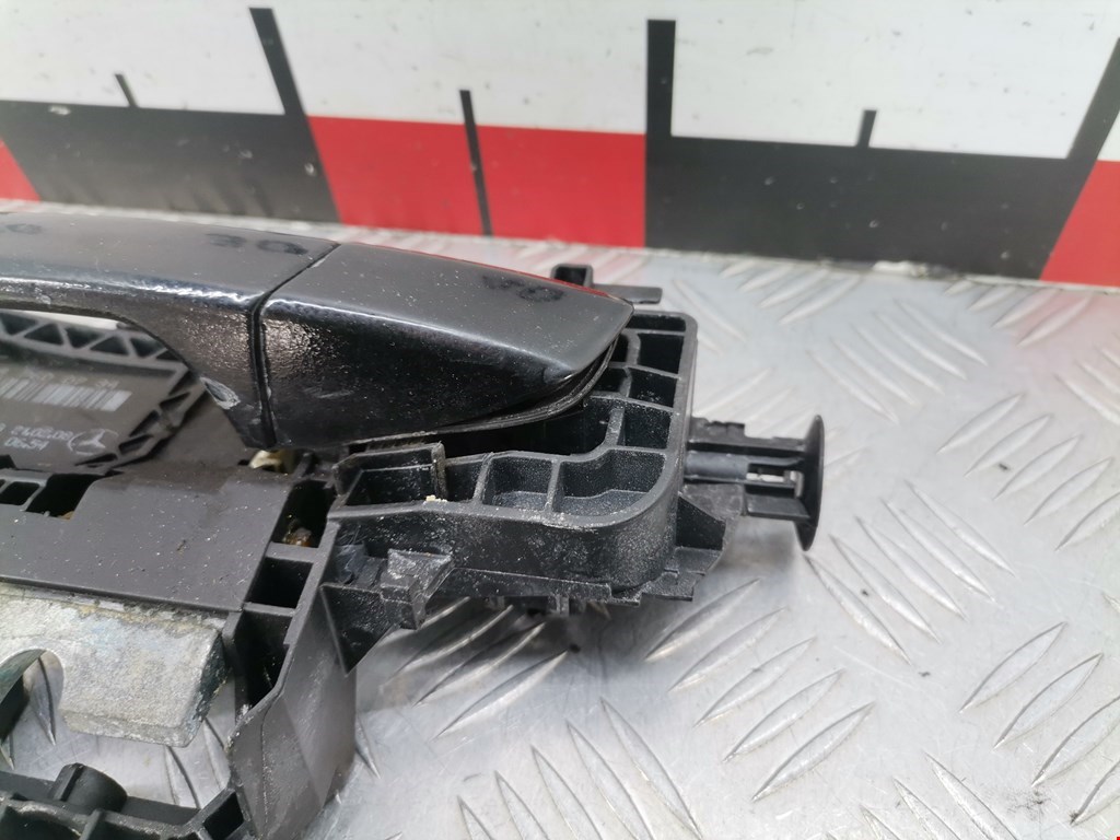 Ручка двери задней наружная левая MERCEDES-BENZ C-Class C-klasse W204 2007-2015