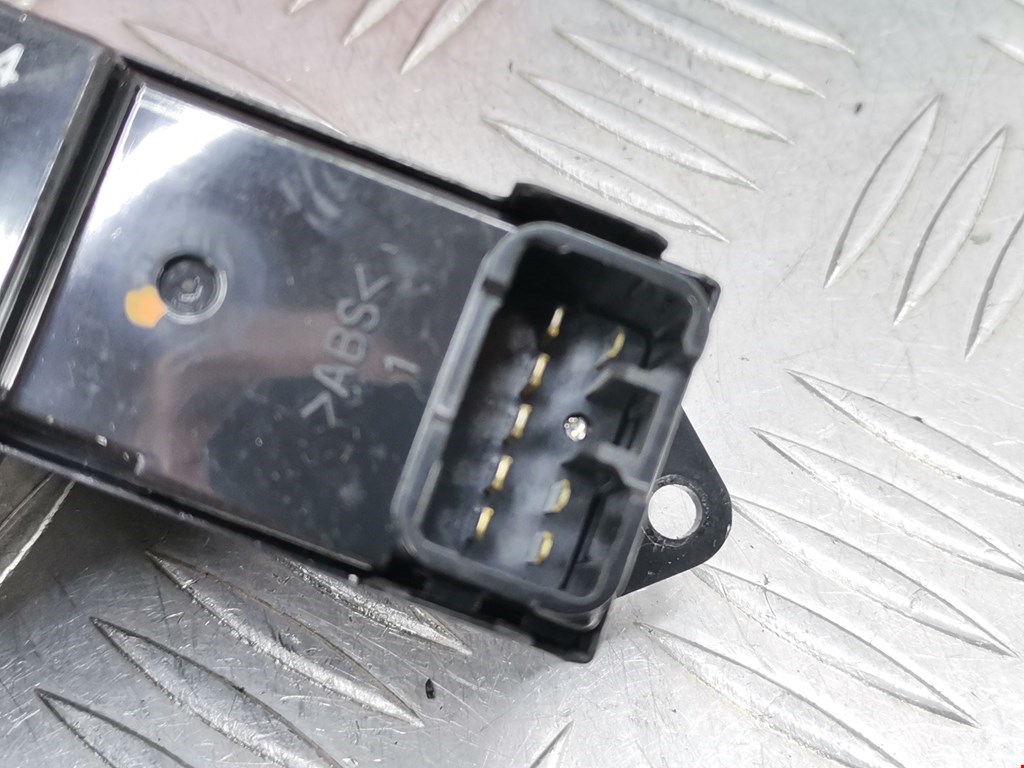 Кнопка стеклоподъемника PEUGEOT 4007 2007-2012