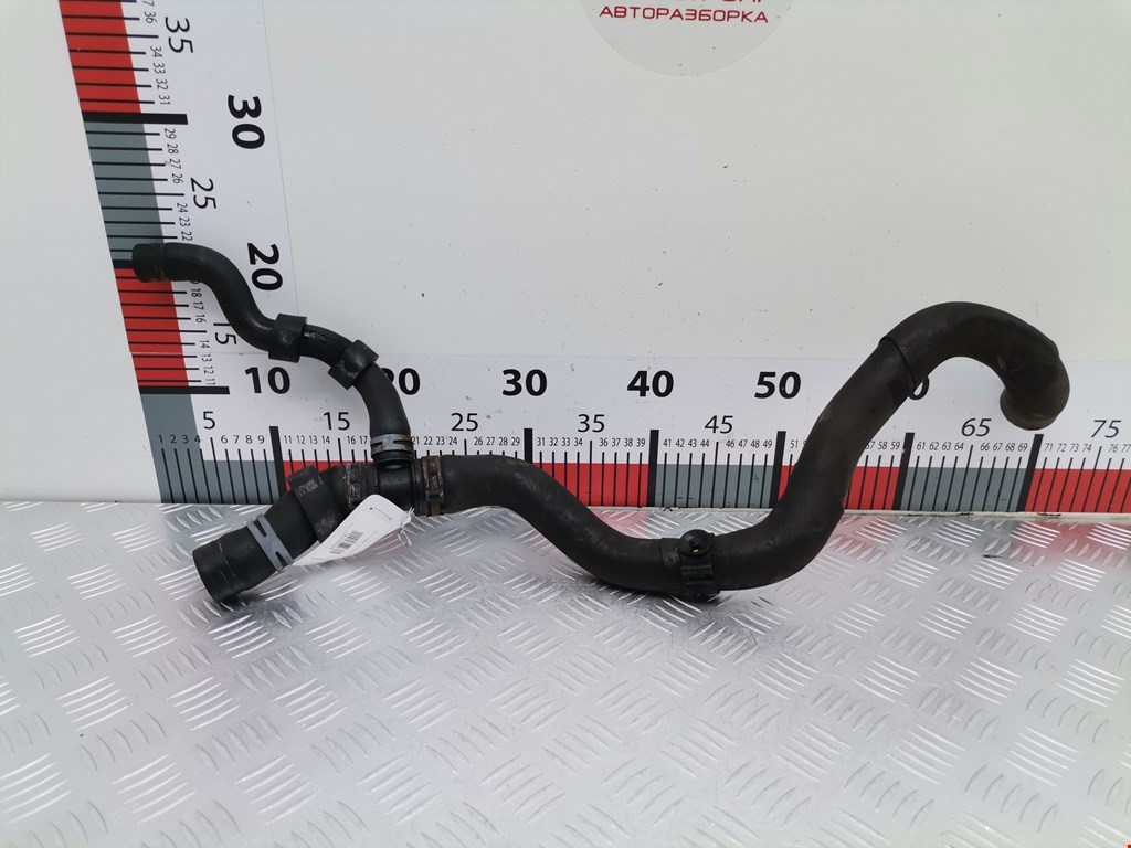 Патрубок системы охлаждения Skoda Rapid (2012-2020)