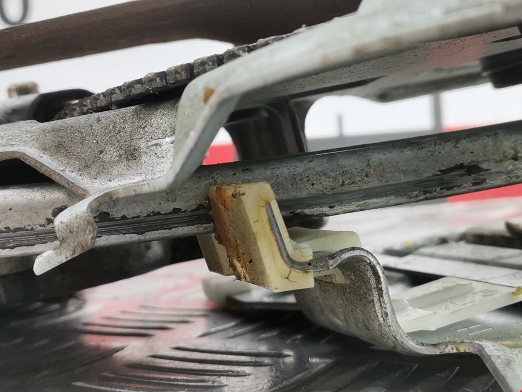 Стеклоподъемник задний левый FORD Explorer 1995-2001