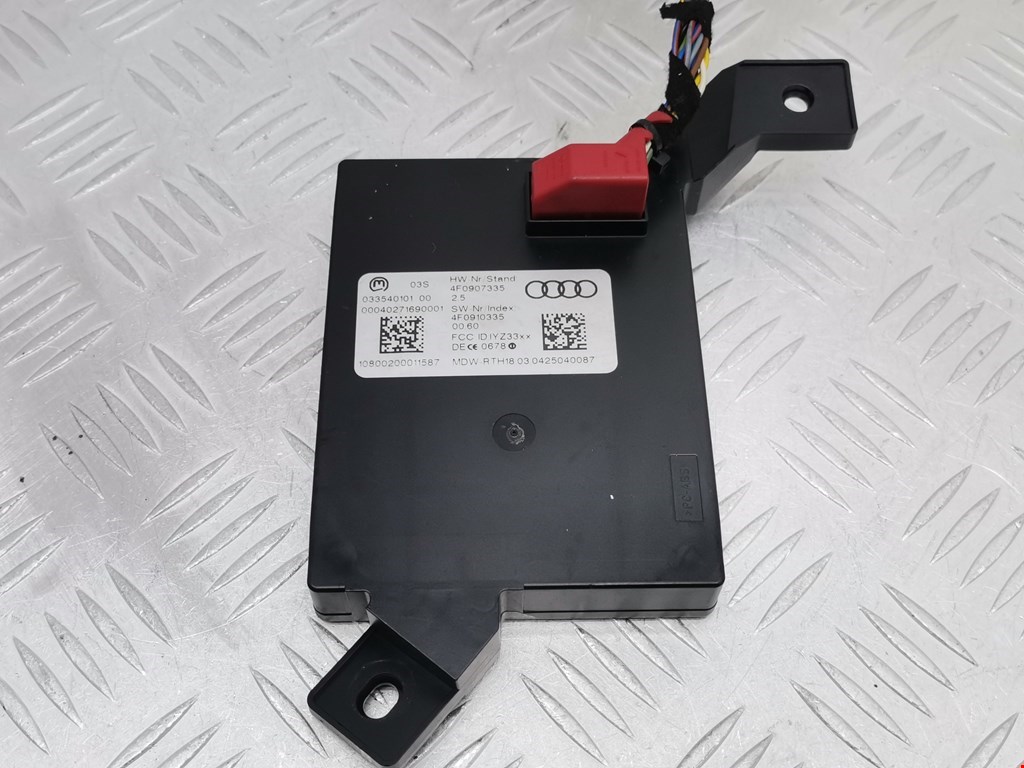 Блок управления бесключевым доступом Audi A6 C6 (2004-2011)