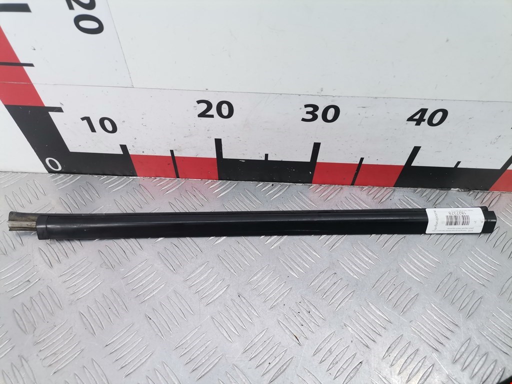 Накладка декоративная (молдинг) стекла двери задней левой Nissan Pathfinder (R51) (2004-2014)