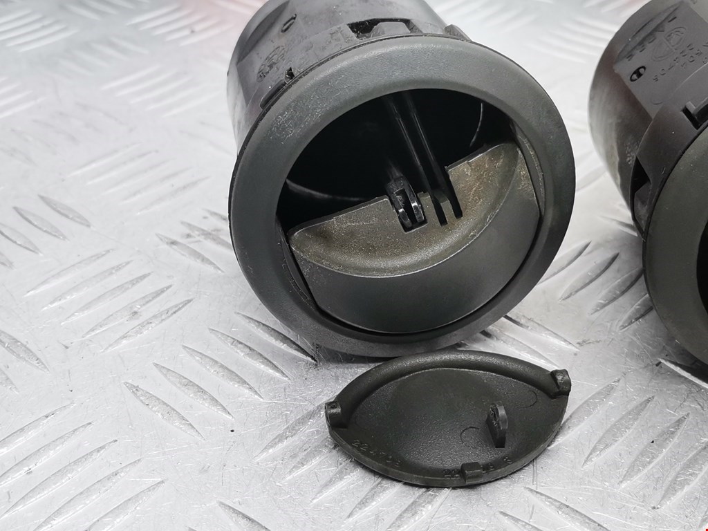 Дефлектор воздушный IVECO Daily III 1999-2006