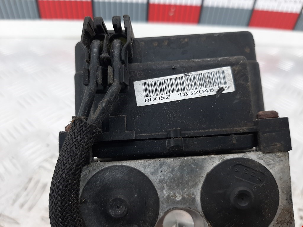 Блок ABS (насос) SUBARU Legacy 1998-2004