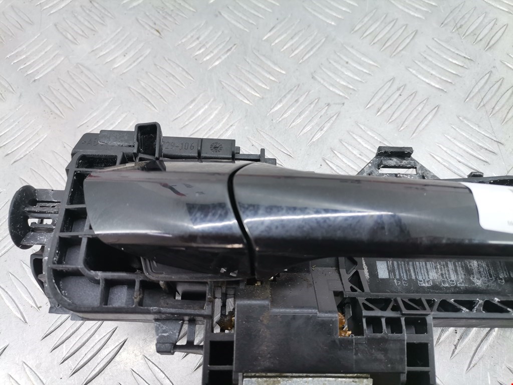 Ручка двери задней наружная правая MERCEDES-BENZ C-Class C-klasse W204 2007-2015