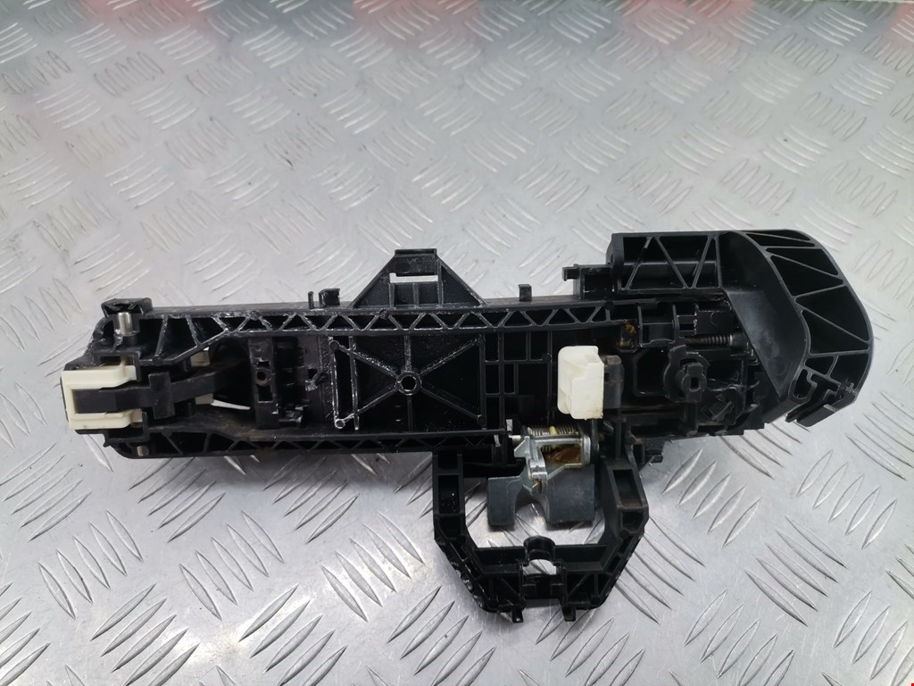 Ручка двери задней наружная правая MERCEDES-BENZ C-Class C-klasse W204 2007-2015