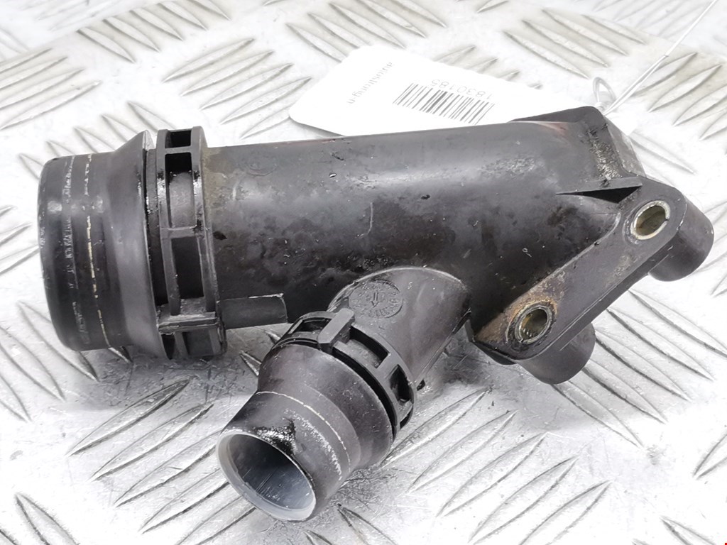 Тройник системы охлаждения BMW 3er E46 1998-2006