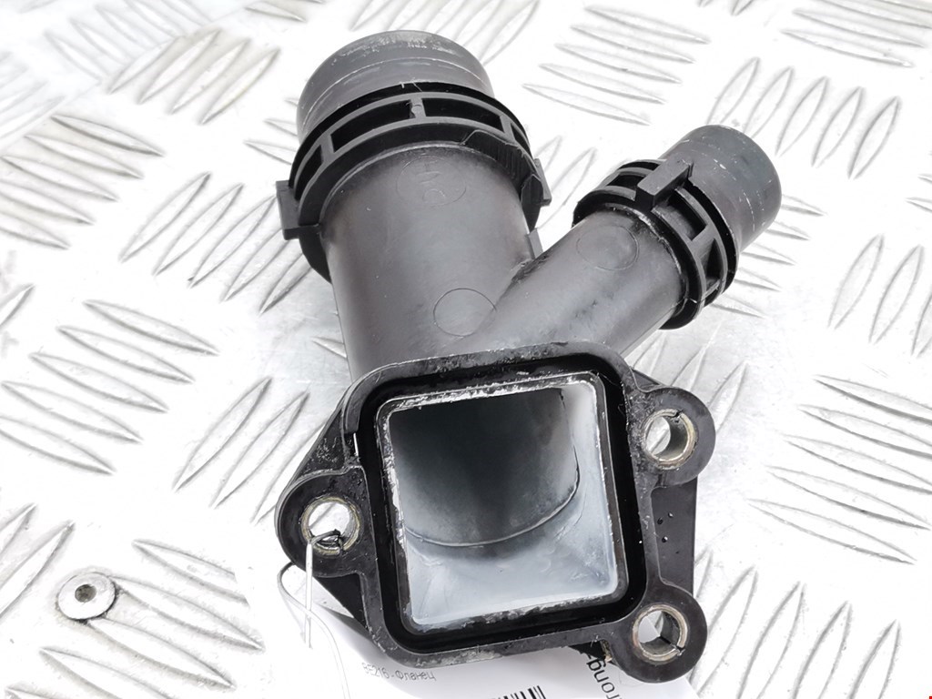 Тройник системы охлаждения BMW 3er E46 1998-2006