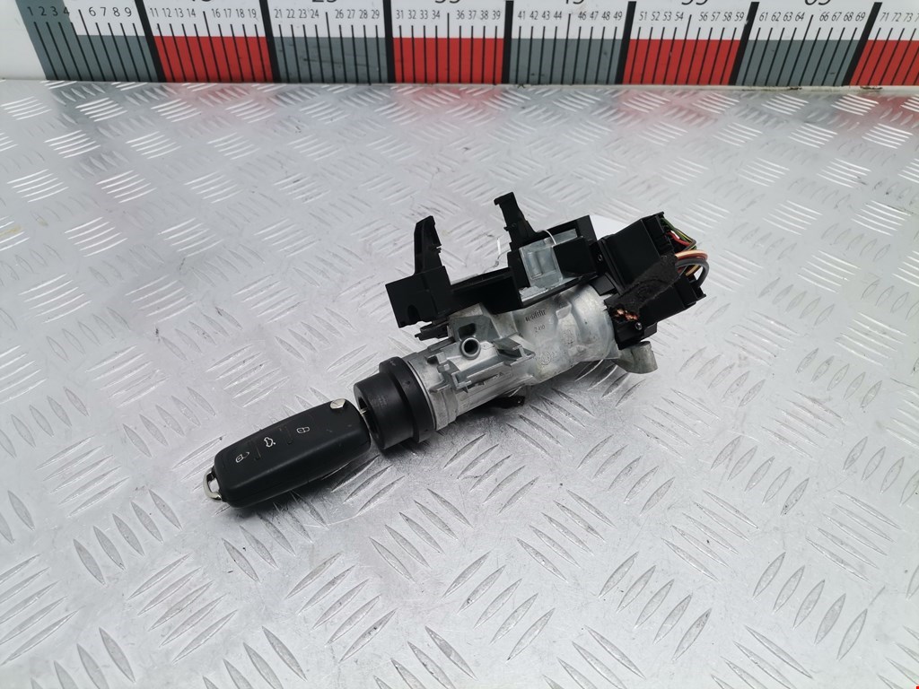 Замок зажигания SKODA Rapid 2012-2020