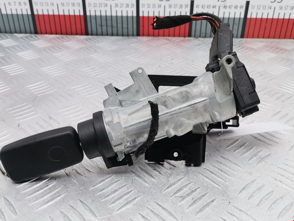 Замок зажигания SKODA Rapid 2012-2020