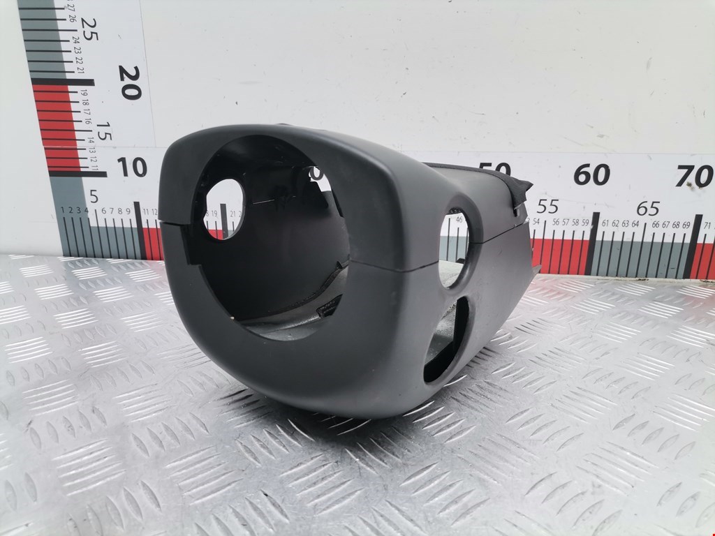 Кожух рулевой колонки SKODA Rapid 2012-2020