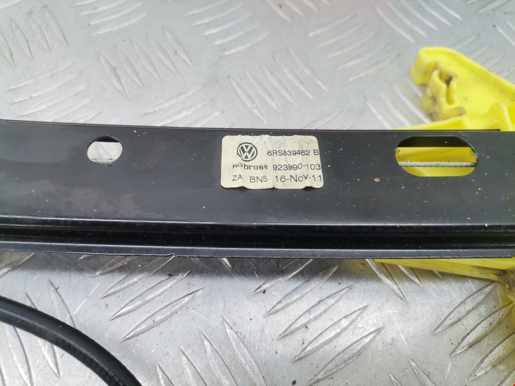 Стеклоподъемник задний правый VOLKSWAGEN Polo V HB 2009-2017