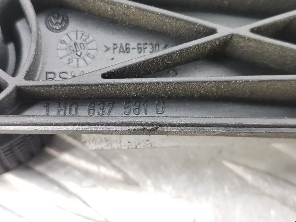 Ручка стеклоподъемника SKODA Fabia MK1 1999-2006