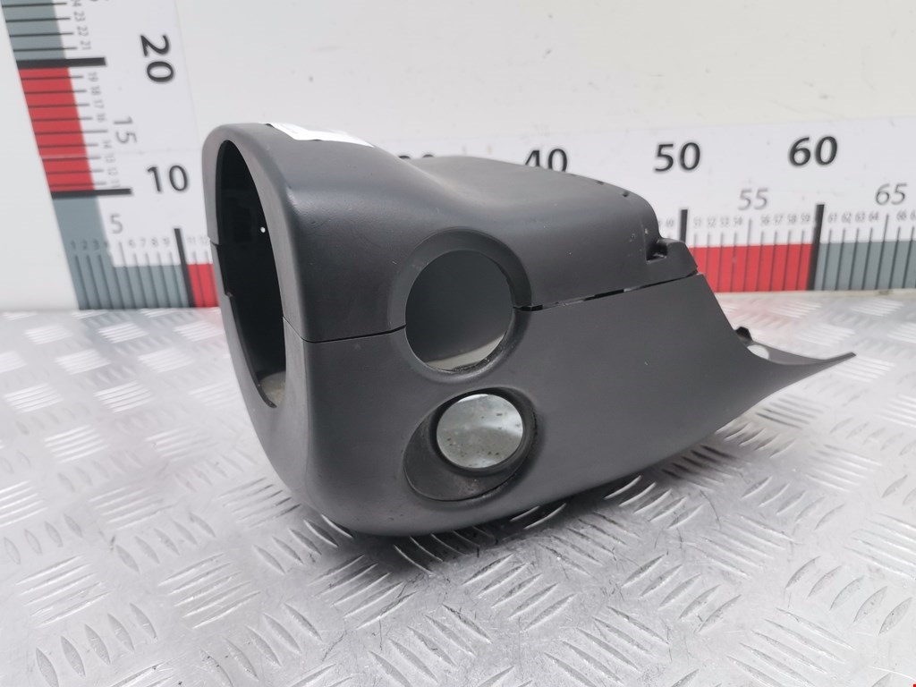 Кожух рулевой колонки SKODA Rapid 2012-2020