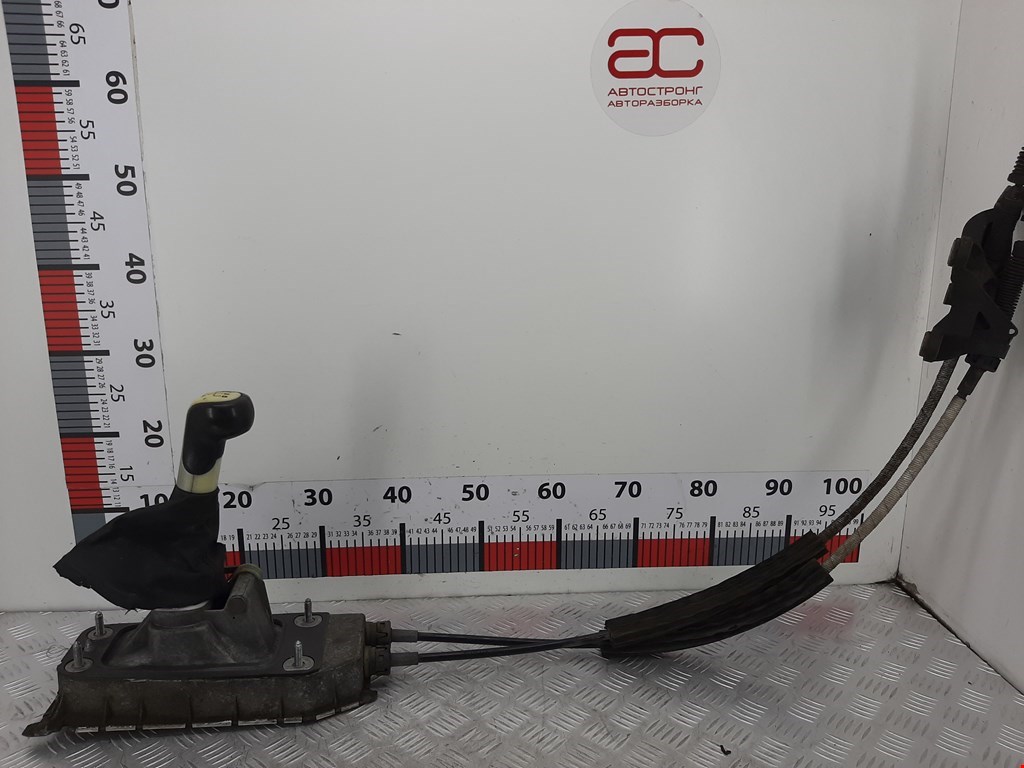 Кулиса (селектор) АКПП/МКПП в салоне SKODA Fabia MK2 5J 2007-2014