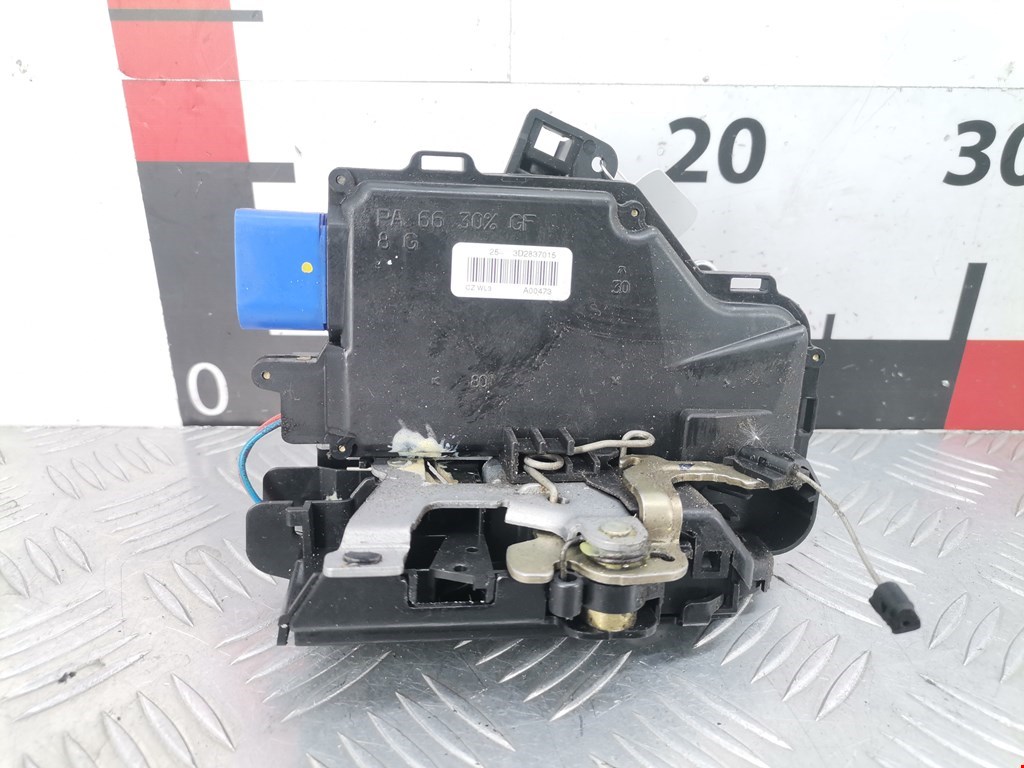 Замок двери передней левой SKODA Octavia A5 1Z- 2004-2013