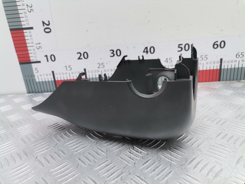 Кожух рулевой колонки SKODA Rapid 2012-2020