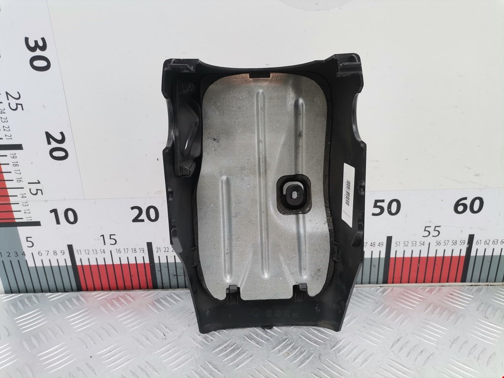 Кожух рулевой колонки SKODA Rapid 2012-2020