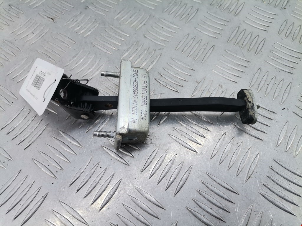 Ограничитель открывания двери FORD Kuga 2008-2012