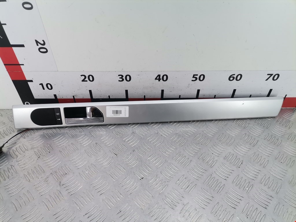 Ручка дверная задняя внутренняя правая VOLKSWAGEN Touareg 2002-2010