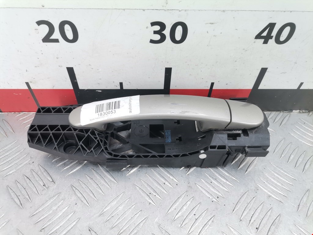 Ручка двери передней наружная левая SKODA Fabia MK2 5J 2007-2014