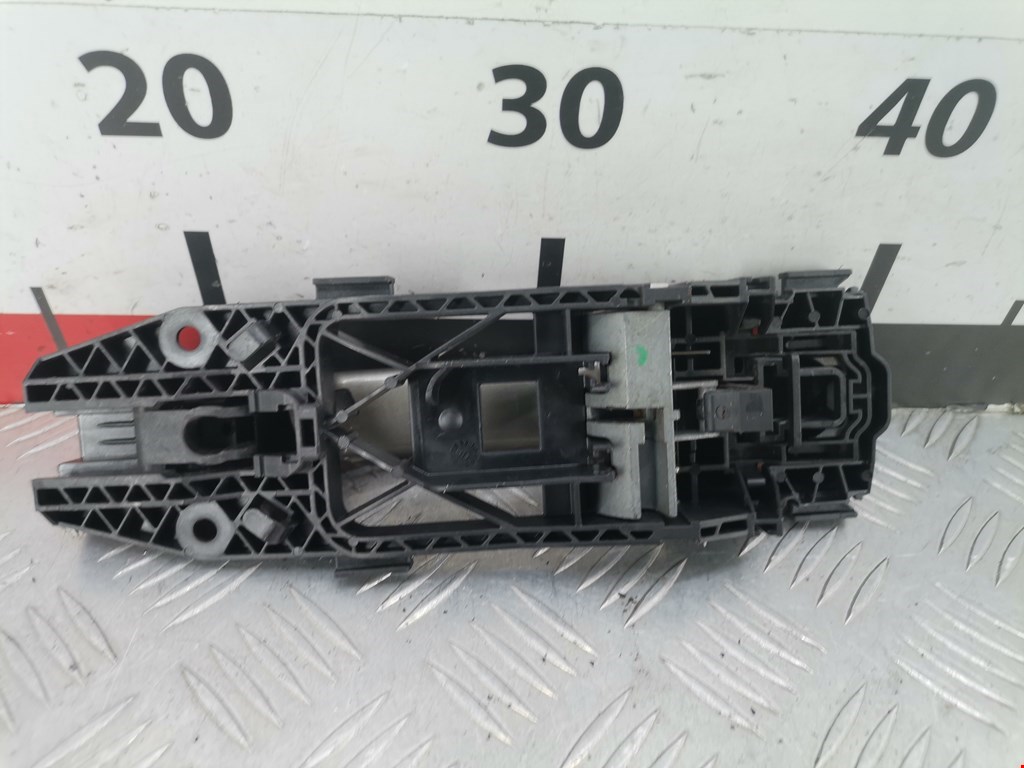 Ручка двери передней наружная левая SKODA Fabia MK2 5J 2007-2014