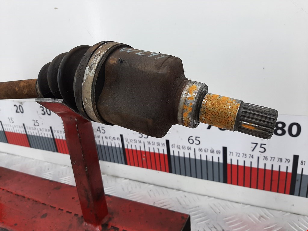 Полуось (привод, приводной вал) передняя левая PEUGEOT 207 2006-2015