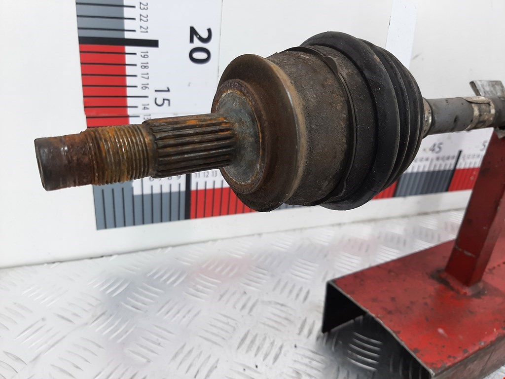 Полуось (привод, приводной вал) передняя правая OPEL Corsa D 2006-2014