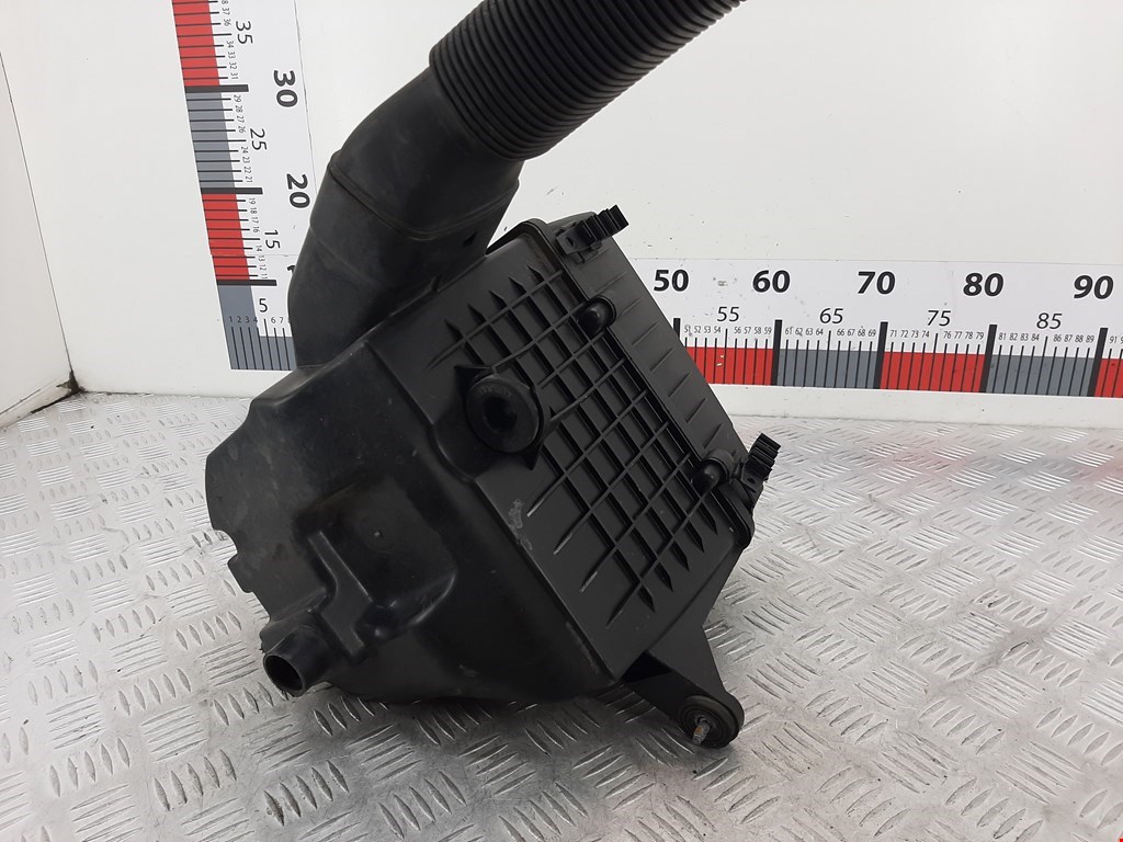 Корпус воздушного фильтра SKODA Rapid 2012-2020