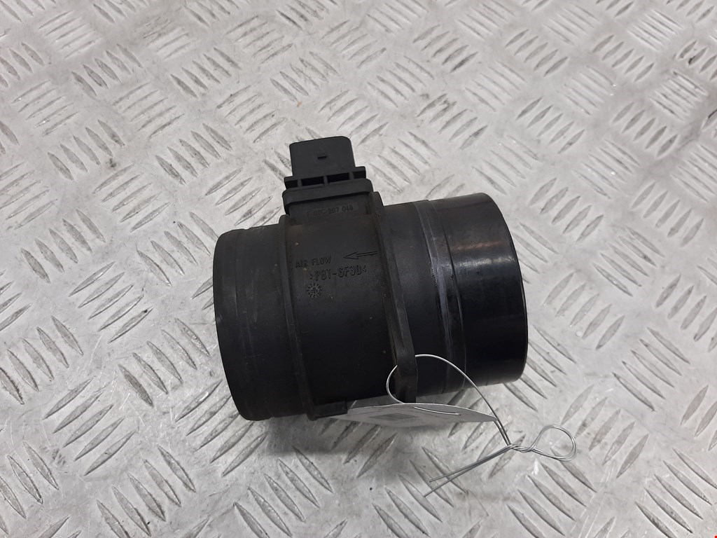 Расходомер воздуха (массметр, датчик ДМРВ) VOLKSWAGEN Passat B6 2005-2011