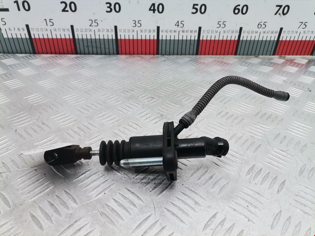 Цилиндр сцепления главный OPEL Zafira B 2005-2012