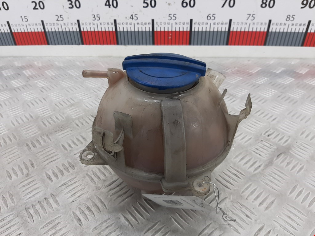 Бачок расширительный VOLKSWAGEN Passat B6 2005-2011