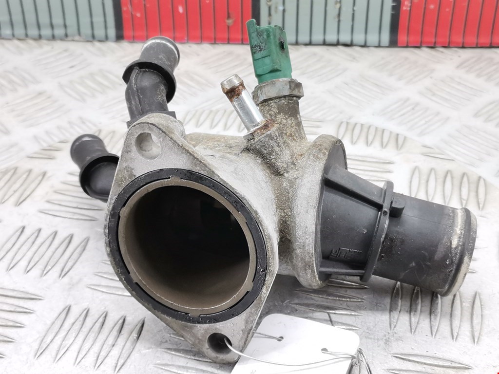 Корпус термостата OPEL Zafira B 2005-2012