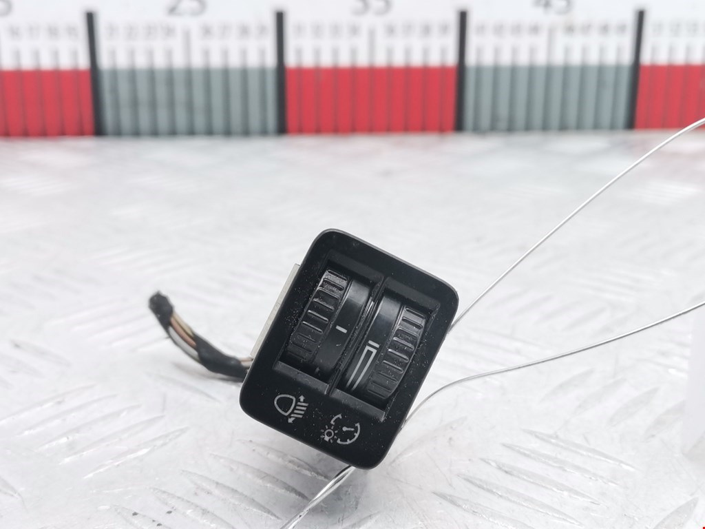 Кнопка корректора фар VOLKSWAGEN Passat B6 2005-2011