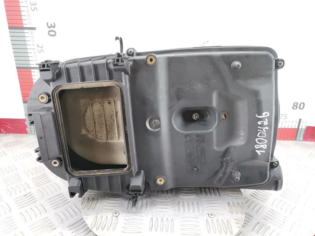 Корпус воздушного фильтра MERCEDES-BENZ C-Class C-klasse W204 2007-2015