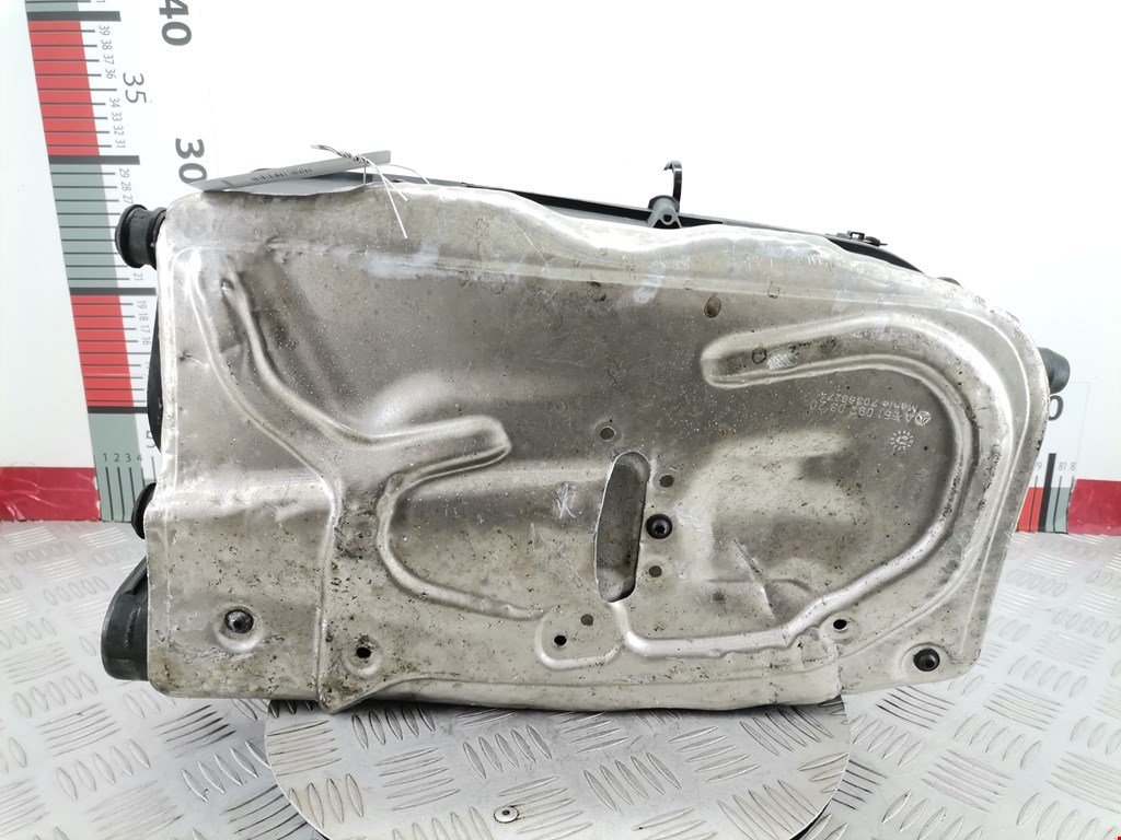 Корпус воздушного фильтра MERCEDES-BENZ C-Class C-klasse W204 2007-2015