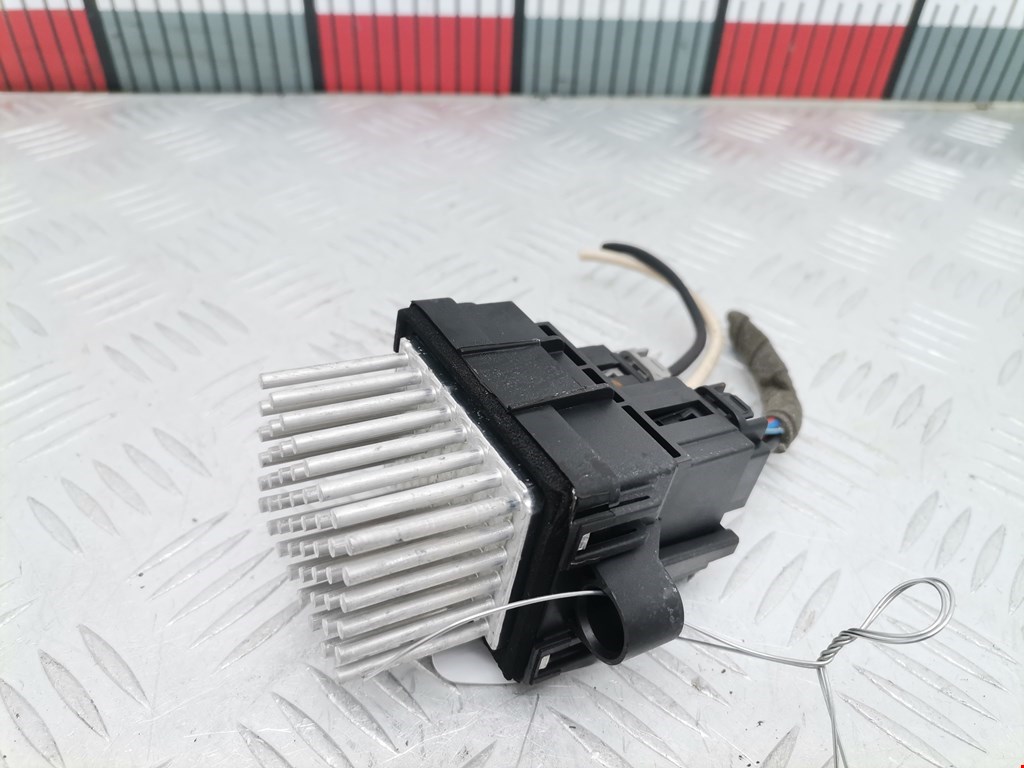 Резистор отопителя (сопротивление печки) OPEL Astra J 2009-2017